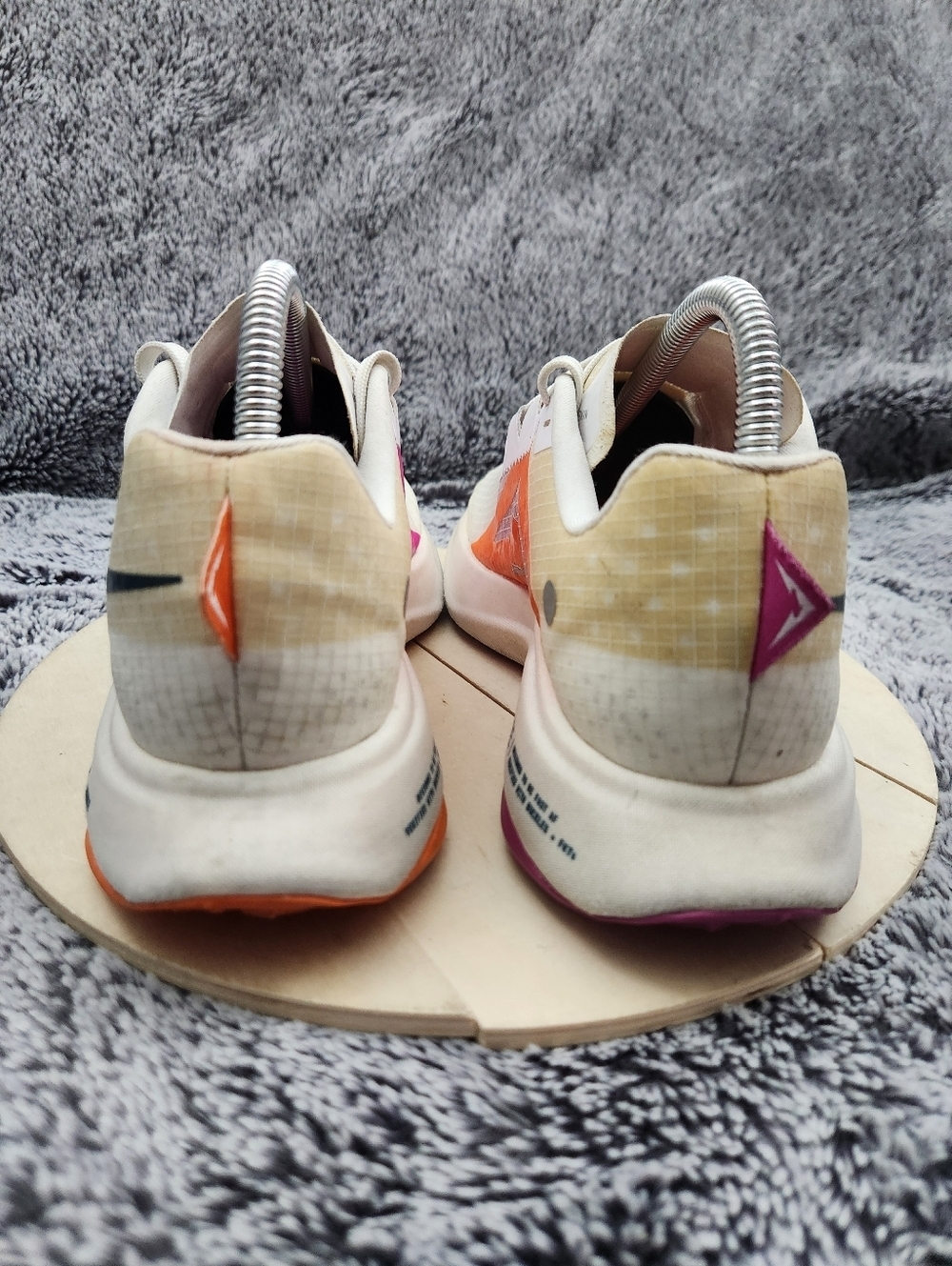Nike ZoomX Ultrafly Trail Prototype Ivory Orange Running Shoes Women's Size 8 - Picture 7 of 9